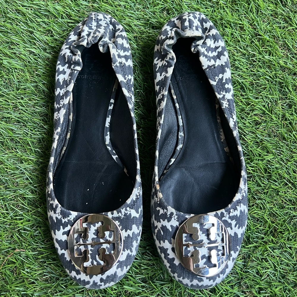 Tory Burch Houndstooth Patterned Flats